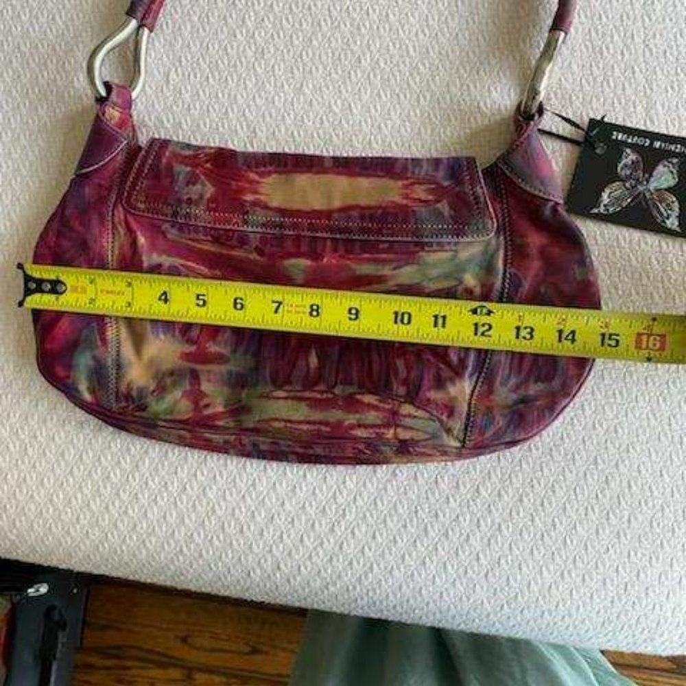 **** SOLD ********* Prada - Picture 12 of 15